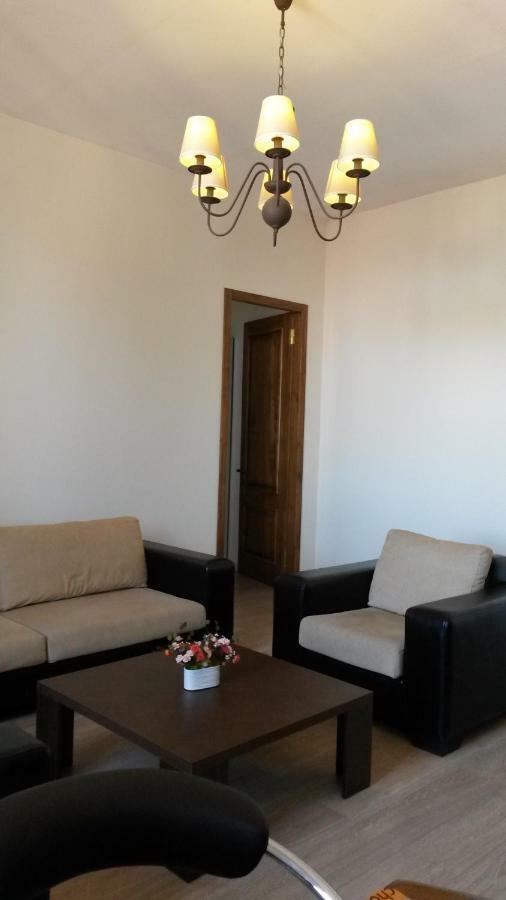 City View Apartment on Gorgiladze 1 Batoemi Buitenkant foto